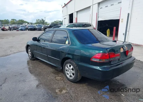 2001 Honda Accord 2.3 Ex from USA, damaged, VIN 1HGCG56681A031561